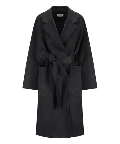 The Dynamis Studio Milan Coat In Grey