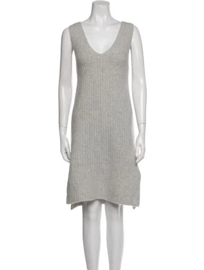 Pre-owned The Elder Statesman Cashmere Knee-length Dress In Gray