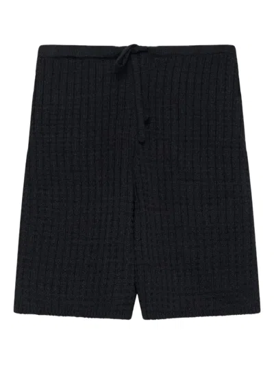 The Elder Statesman Textured Drawstring Shorts In Black