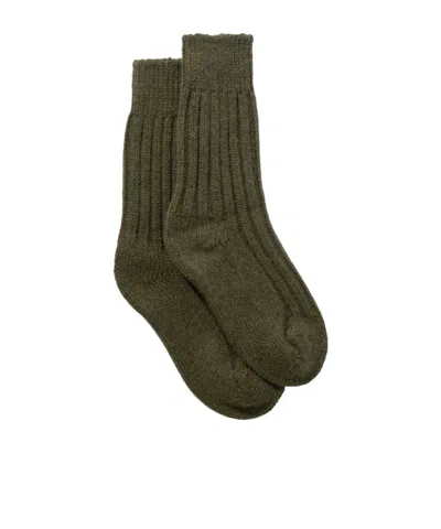 The Elder Statesman Yosemite Ribbed Cashmere Socks In Green