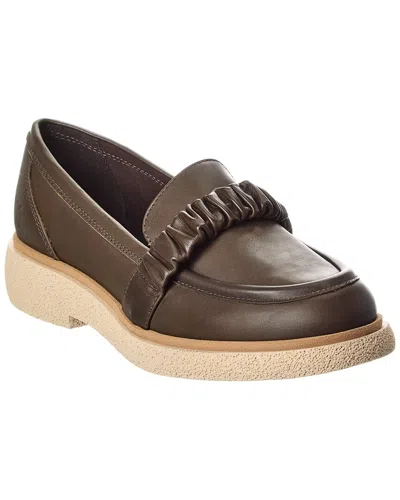 The Flexx Freya Leather Loafer In Brown