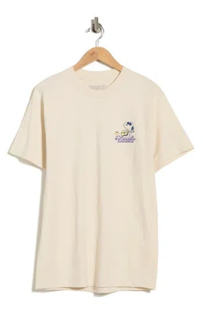 The Forecast Agency Peanuts® Knoxville Cotton Graphic T-shirt In Neutral