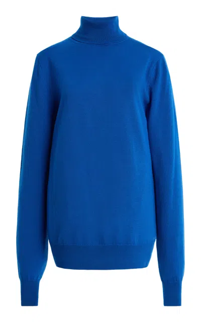 The Frankie Shop Eve Thin Wool Turtleneck Sweater In Blue