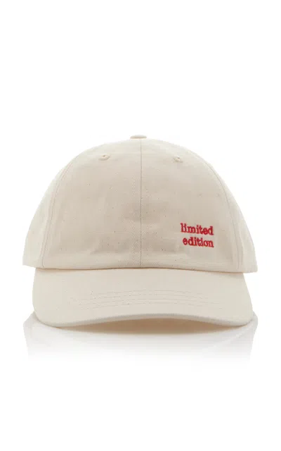 The Frankie Shop Exclusive Baseball Hat In White