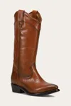 The Frye Company Frye Billy Daisy Pull On Tall Boots In Caramel
