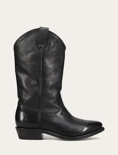 The Frye Company Frye Billy Pull On Boots In Black