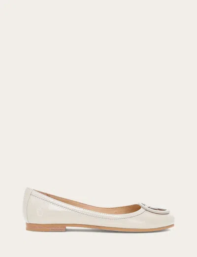 The Frye Company Frye Carson Logo Ballet Flats In White