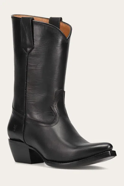 The Frye Company Frye Sacha Mid Pull On Western Boots In Black