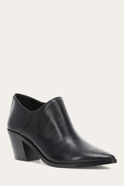 The Frye Company Frye Sara Western Shootie Western Boots In Black