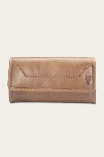 The Frye Company Melissa Wallet In Beige