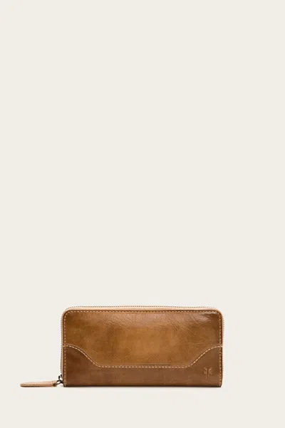 The Frye Company Melissa Zip Wallet In Beige