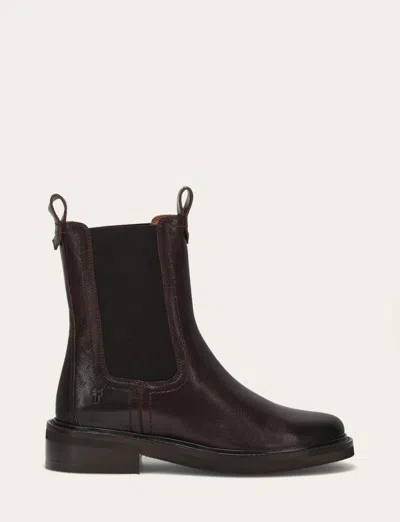 The Frye Company Phoebe Chelsea Boots In Chocolate