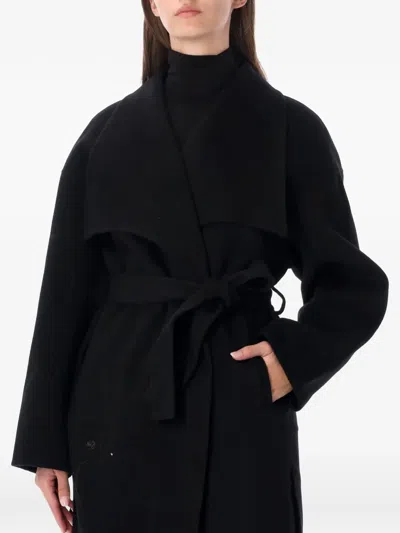 The Garment Belted Shawl-collar Coat In 블랙
