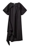 The Garment Moda Operandi In Gray