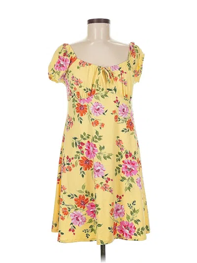 Pre-owned The General Good Casual Dress In Yellow