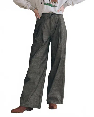 The Great Sawyer Pull-on Pleated Pant In Smoke Wash In Gray