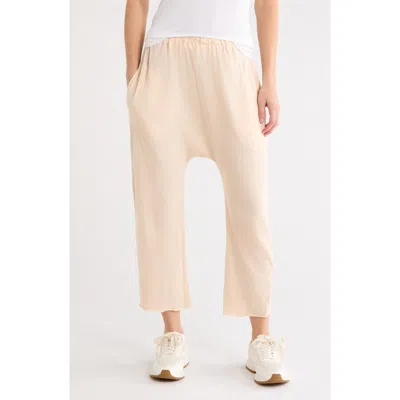 The Great . The Jersey Crop Pants In Neutral