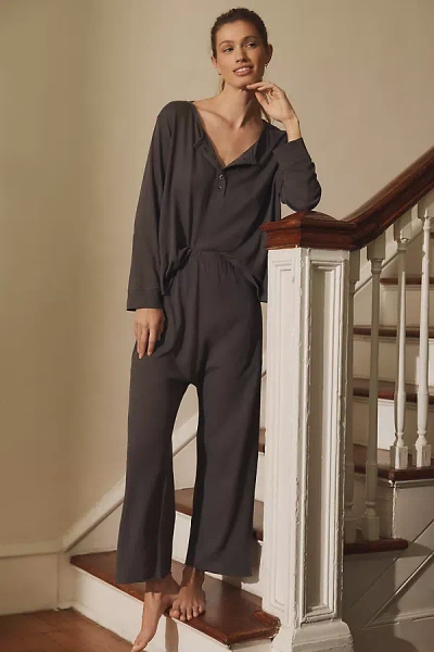 The Great The Lounge Crop Cotton Pajama Pants In Black