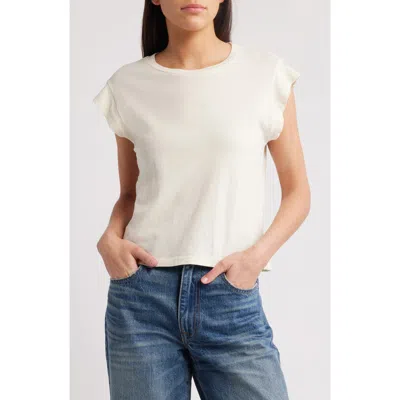 The Great . The Peak Shoulder Cotton Top In Washed White