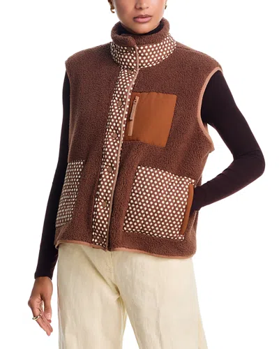 The Great The Plush Crosswind Snap Vest In Brown