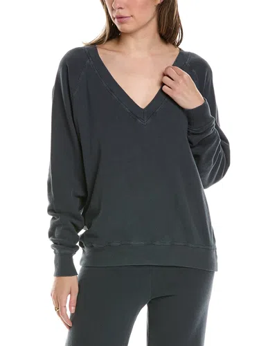 The Great The V-neck Sweatshirt In Blue