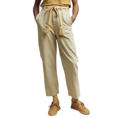 The Great Women's The Voyager Pant In Washed Safari In Multi