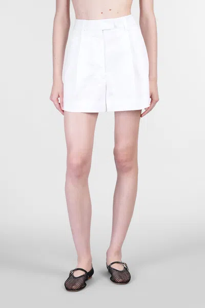The Latest Bea 31b5 Shorts In White Cotton