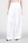 The Latest Billie 3111 Pants In White Cotton