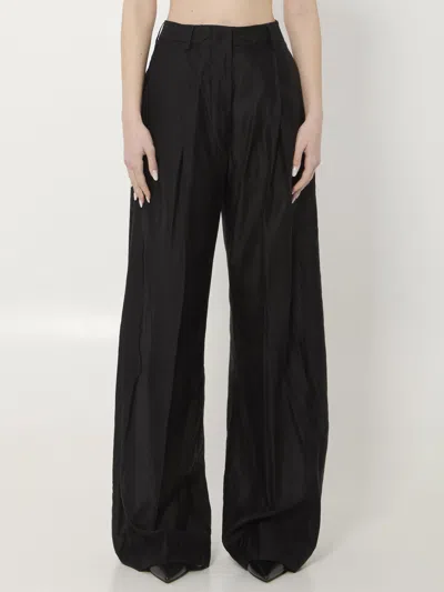 The Latest Billie Lightweight Muslin Trousers In Black