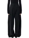 The Latest Tailored Wide Trousers With Pleats In Black