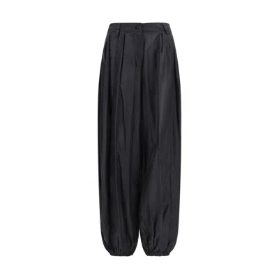 The Latest Dilan Mussola Leggera Pants Black