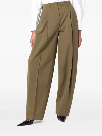THE LATEST PLEATED-FRONT BALLOON TROUSERS