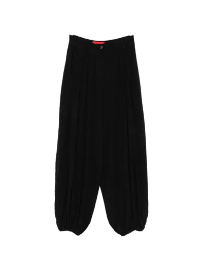 The Latest Textured Elasticated-cuff Trousers In Black