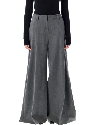 The Latest Trendy Trousers For The Modern Woman - Size 40 In Gray