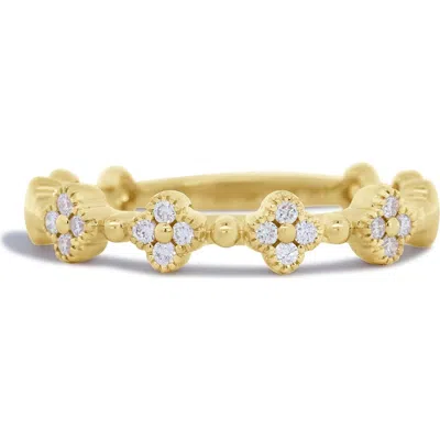 The Lovery Fine Jewelry Diamond Clover Band In Gold