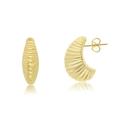The Lovery Fine Jewelry Seashell C-hoop Earrings In Gold