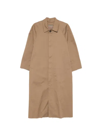 The M Frayed-detail Coat In Neutral