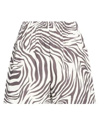 The M .. Woman Shorts & Bermuda Shorts Cream Size S Cotton, Acetate In White