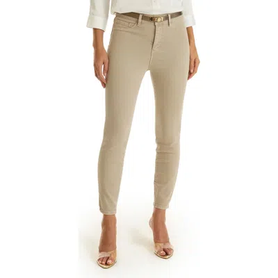 The Noli Shop Nina Cropped Skinny Jean In Neutral