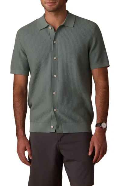 The Normal Brand Breezeknit Short Sleeve Button-up Shirt In Green