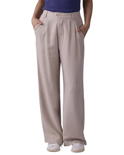 The Normal Brand Leukos Linen-blend Trouser In Neutral