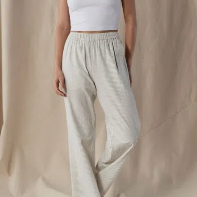 The Normal Brand Lived-in Cotton Trouser In White
