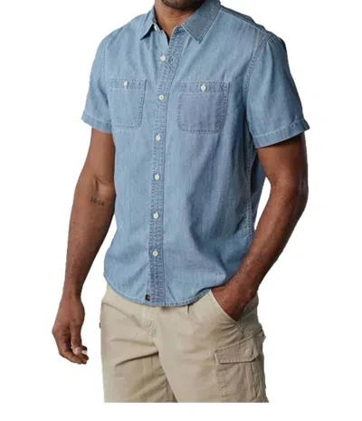 THE NORMAL BRAND SHORT SLEEVE SHIRT IN CHAMBRAY