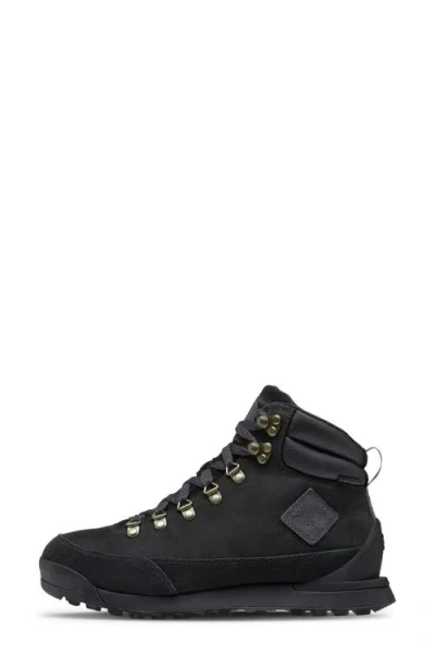The North Face Back To Berkeley Iv Leather Waterproof Hiking Boot