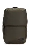 THE NORTH FACE BASE CAMP VOYAGER DAYPACK