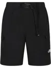 The North Face Cargo Style Shorts Elastic Waistband In Schwarz