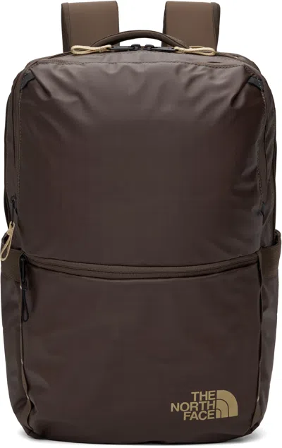 The North Face Brown Base Camp Voyager Daypack Backpack In Smkey Brwn/khaki 9is