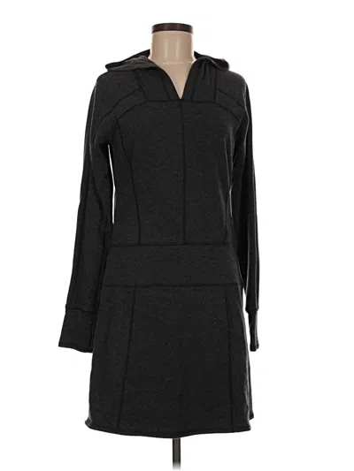 Pre-owned The North Face Casual Dress In Gray