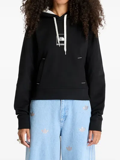 The North Face Coordinates Crop Hoodie In Black