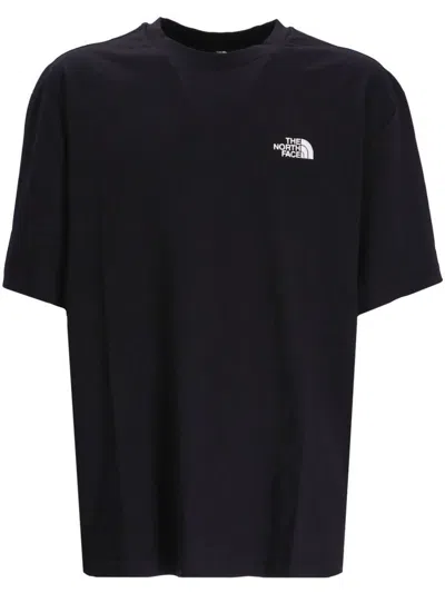 THE NORTH FACE CREW NECK T-SHIRT IN BLACK WITH LOGO